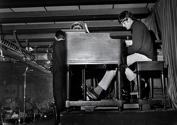 1967 — The CC Riders with Bruce Johnston from the Beach Boys — Miami, Florida